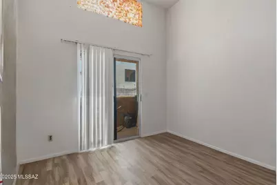 1810 E Blacklidge Drive #1026, Tucson, AZ 85719 - Photo 11