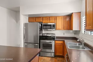 9147 N Ironwood Meadows Dr, Tucson, AZ 85742 - Photo 5