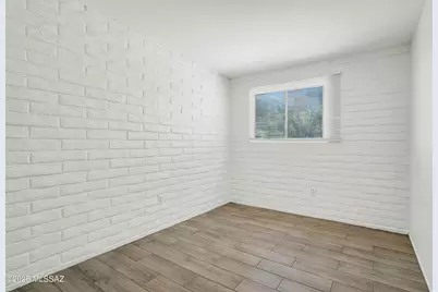 8190 E 20th Street, Tucson, AZ 85710 - Photo 17