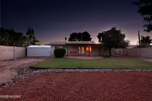 2731 N Dos Hombres Rd, Tucson, AZ 85715 - Photo 27