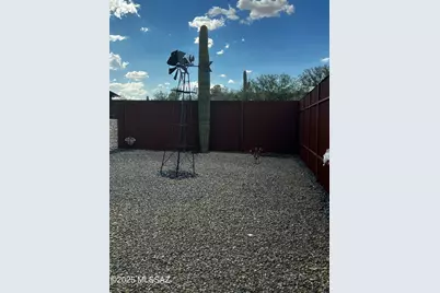 741 W Via De Suenos, Green Valley, AZ 85622 - Photo 25