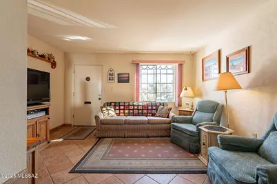 372 S Paseo Pena #A, Green Valley, AZ 85614 - Photo 9