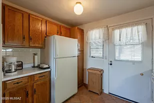 372 S Paseo Pena A, Green Valley, AZ 85614 - Photo 15