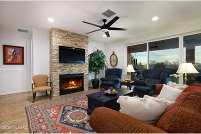 7809 W Buckeye Path, Marana, AZ 85658 - Photo 19