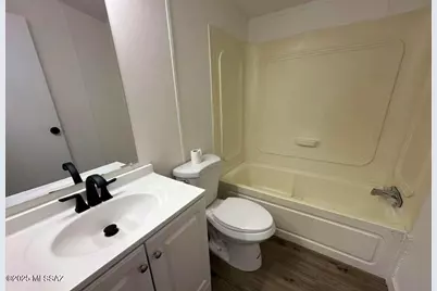 201 N Catalina Avenue, Mammoth, AZ 85618 - Photo 15