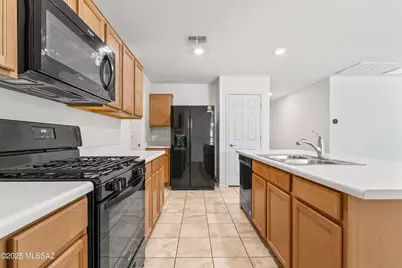 6326 S Nightjar Lane, Tucson, AZ 85757 - Photo 13