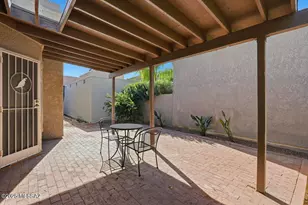 5565 N Sapphire Dr, Tucson, AZ 85750 - Photo 3