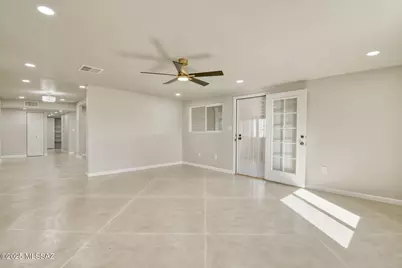 8349 E Balfour Place, Tucson, AZ 85710 - Photo 13