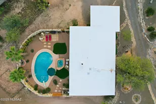 2842 N Melpomene Way, Tucson, AZ 85749 - Photo 13