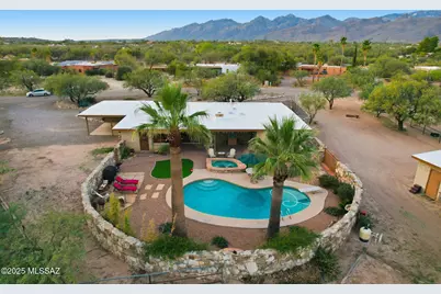 2842 N Melpomene Way, Tucson, AZ 85749 - Photo 7