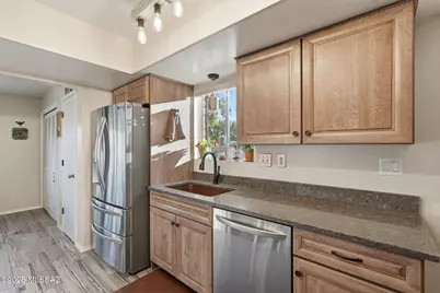 2842 N Melpomene Way, Tucson, AZ 85749 - Photo 27