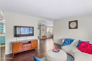 411 E Burrows Pl, Tucson, AZ 85704 - Photo 5