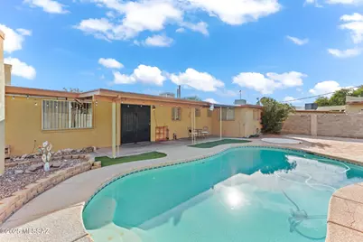 411 E Burrows Place, Tucson, AZ 85704 - Photo 33
