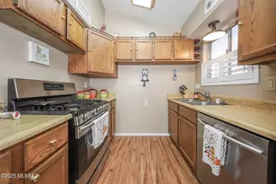 5935 E Sahuaro Ranch Dr, Tucson, AZ 85712 - Photo 9