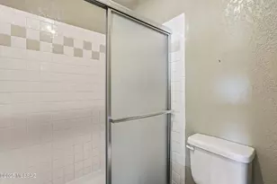 7610 E Callisto Cir, Tucson, AZ 85715 - Photo 13