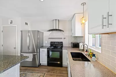 4055 E 1st Street, Tucson, AZ 85711 - Photo 9