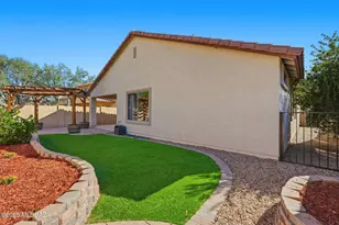 512 West Camino Tunera, Sahuarita, AZ 85629 - Photo 11