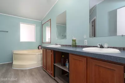 11873 W Ina Road, Tucson, AZ 85743 - Photo 23