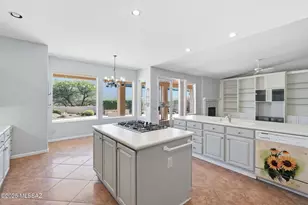 65159 E Diamond Ridge Ct, Tucson, AZ 85739 - Photo 9