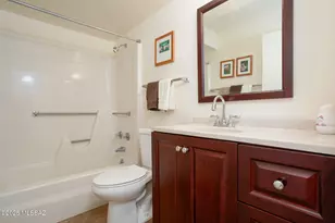 959 S Las Lomas Cir, Green Valley, AZ 85614 - Photo 29