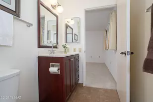 959 S Las Lomas Cir, Green Valley, AZ 85614 - Photo 25