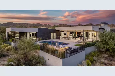 875 W Tortolita Mountain Circle, Oro Valley, AZ 85755 - Photo 1