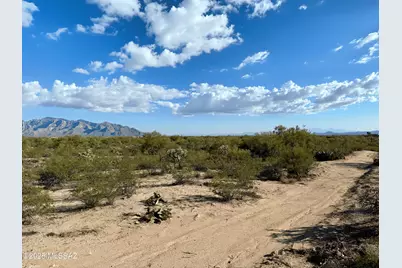 12405 Klos Drive, Tucson, AZ 85742 - Photo 5