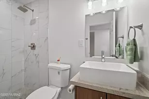 7901 E Winnepeg Dr, Tucson, AZ 85730 - Photo 11