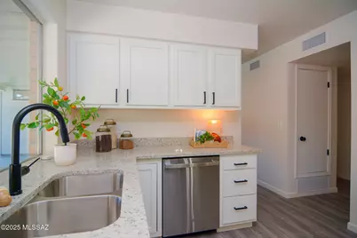 1504 S Logan Drive, Tucson, AZ 85710 - Photo 11
