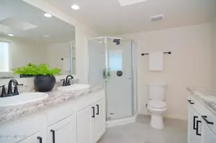 1504 S Logan Dr, Tucson, AZ 85710 - Photo 29