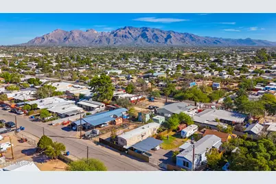 4452 N Obetka Avenue, Tucson, AZ 85705 - Photo 11