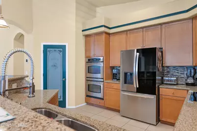 110 E Placita Roca De Oro, Oro Valley, AZ 85704 - Photo 13