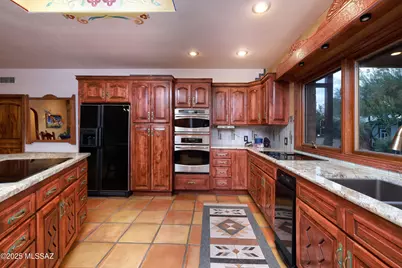 925 N Rancho Del Jefe Loop, Tucson, AZ 85748 - Photo 17