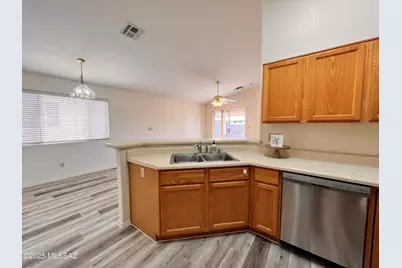 10046 E Paseo San Rosendo, Tucson, AZ 85747 - Photo 7