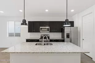 12818 N Dutch Dr, Oro Valley, AZ 85755 - Photo 17