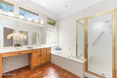 14686 N Lost Arrow Drive, Oro Valley, AZ 85755 - Photo 29