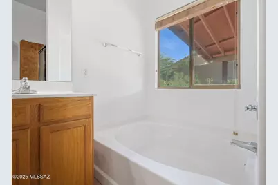 5852 W Mohave Bloom Drive, Tucson, AZ 85735 - Photo 15