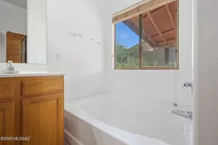 5852 W Mohave Bloom Dr, Tucson, AZ 85735 - Photo 15