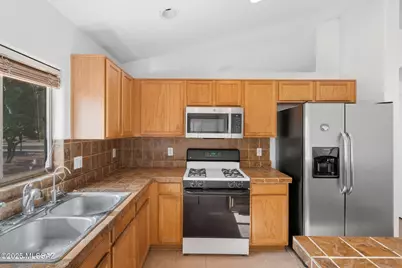 5852 W Mohave Bloom Drive, Tucson, AZ 85735 - Photo 3