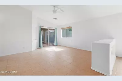 5852 W Mohave Bloom Drive, Tucson, AZ 85735 - Photo 23