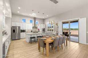 2673 E Homestead Ridge Ct, Sahuarita, AZ 85629 - Photo 7