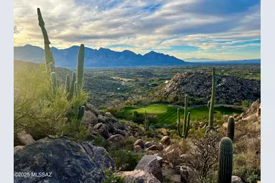 867 Granite Gorge Drive #327, Oro Valley, AZ 85755 - Photo 1