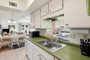 207 N Calle Del Diablo, Green Valley, AZ 85614 - Photo 17