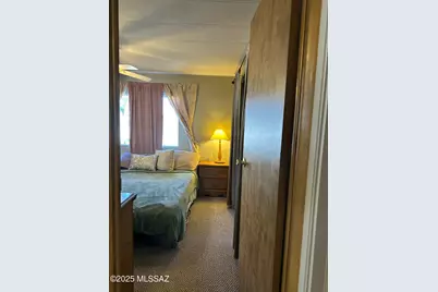 32 W Pinon Drive, Green Valley, AZ 85614 - Photo 17