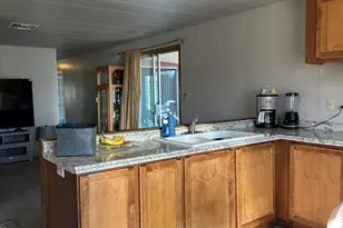 32 W Pinon Dr, Green Valley, AZ 85614 - Photo 7