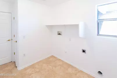 287 N Via La Castellana, Green Valley, AZ 85614 - Photo 17