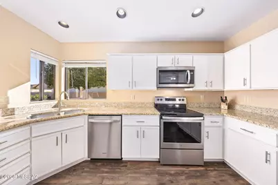 64498 E Squash Blossom Lane, Tucson, AZ 85739 - Photo 15