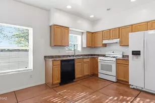 324 W 23rd St, Tucson, AZ 85713 - Photo 11