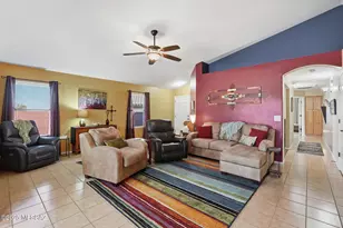 1082 W Placita Vargas, Green Valley, AZ 85614 - Photo 5