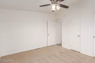 12712 S Red Horizon Trail, Vail, AZ 85641 - Photo 17